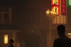 《雾港航线》悬疑剧封面,雨夜码头与远处货轮剪影